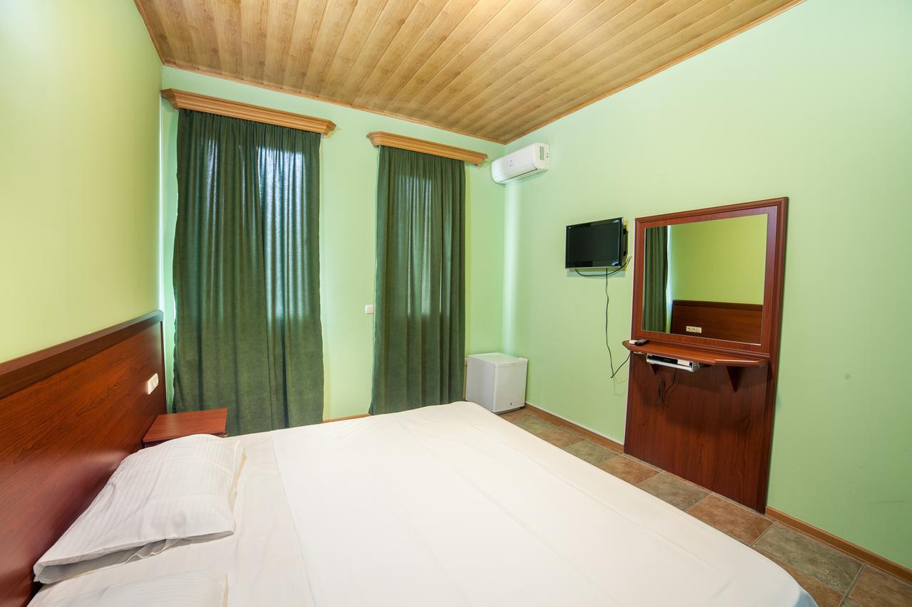 Zedazeni Hotel Mtsʼkhetʼa エクステリア 写真